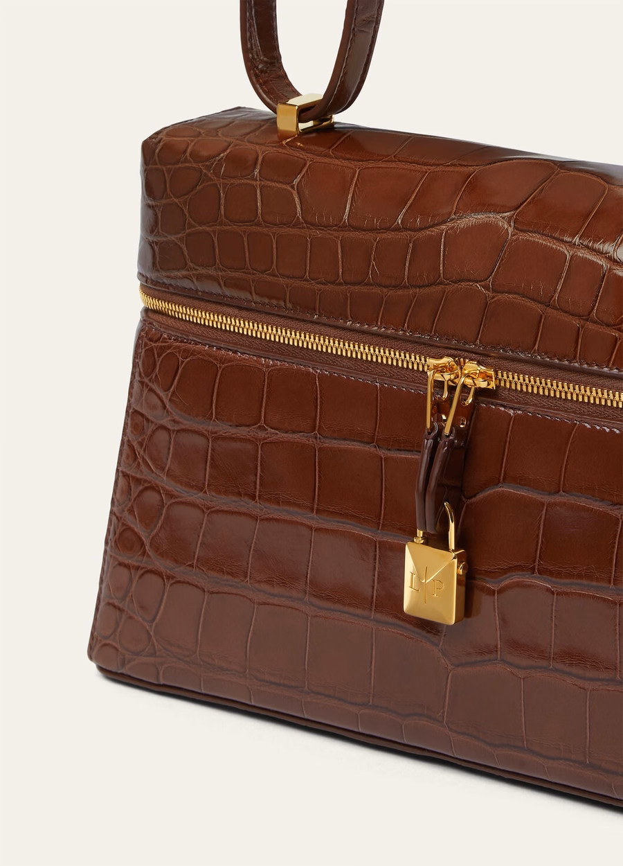 Bolso adicional L27 de piel de cocodrilo color espresso intenso/oro sol.