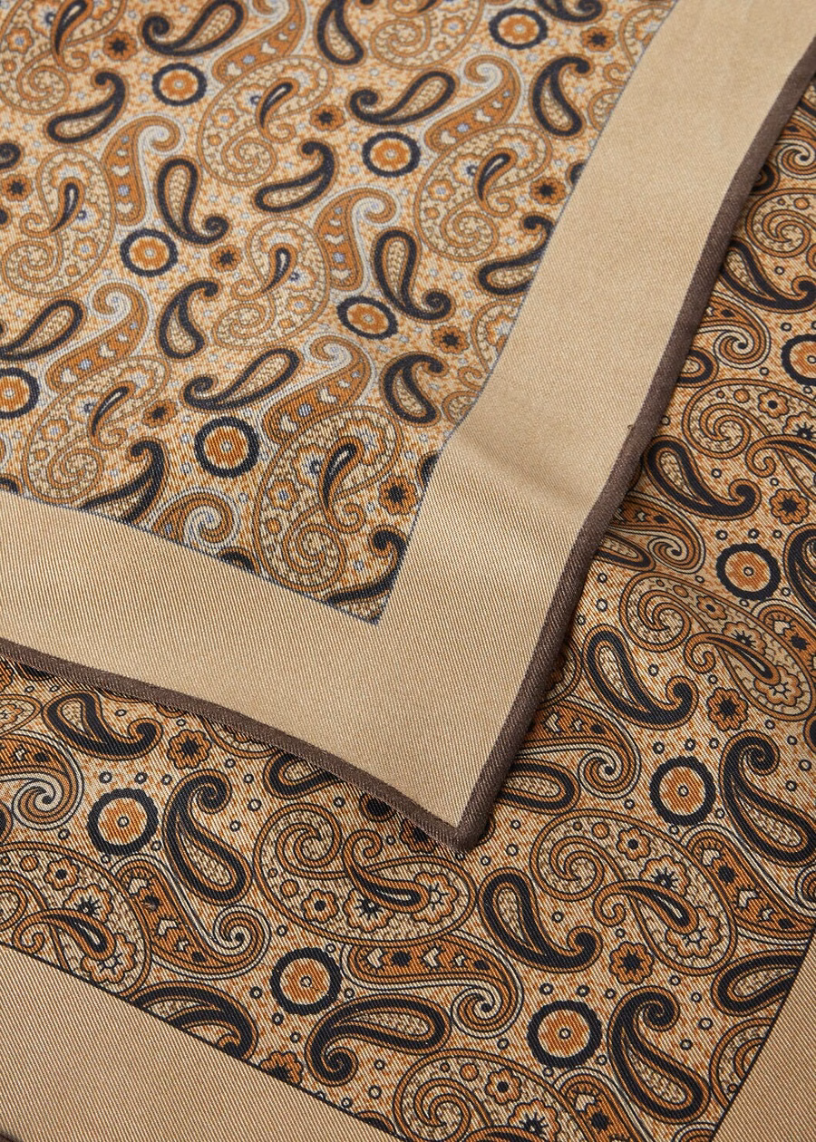 Pochette de seda alpina color avellana/marrón chocolate/ámbar