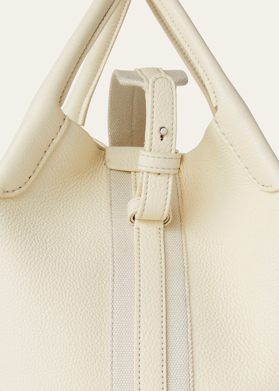Bolsa pequeña para fardos en piel de becerro granulada color blanco susurro